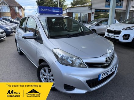 Toyota Yaris 1.33 Dual VVT-i TR Euro 5 5dr