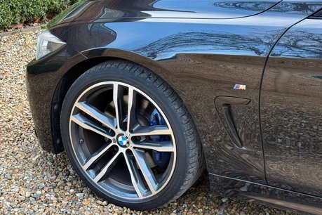 BMW 4 Series 420D M SPORT 32