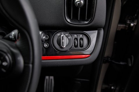 Mini Countryman COOPER ALL4 SPORT 16