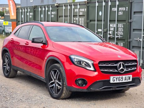 Mercedes-Benz GLA 1.6 GLA180 GPF Urban Edition SUV 5dr Petrol 7G-DCT Euro 6 (s/s) (122 ps) 29