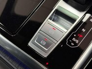 Audi Q8 3.0 TFSI V6 55 Vorsprung SUV 5dr Petrol Tiptronic quattro Euro 6 (s/s) (340 64