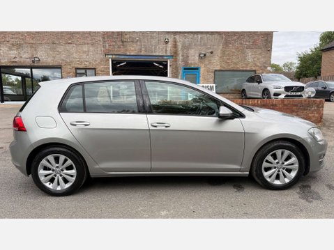 Volkswagen Golf 1.6 Golf SE BlueMotion Technology TDI Semi-Auto 5dr 31