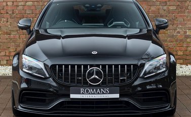 Mercedes-Benz C63 S Premium Plus 4