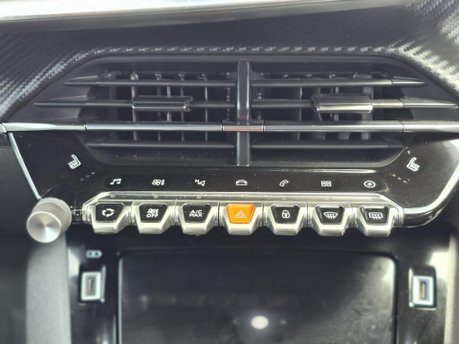 Peugeot e-208 50kWh GT Hatchback 5dr Electric Auto (136 ps) 32