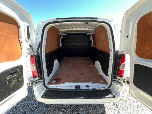 Vauxhall Combo LWB L2H1 Low Roof Sportive 2300 Air Con Sensors EURO 6 NO VAT 12