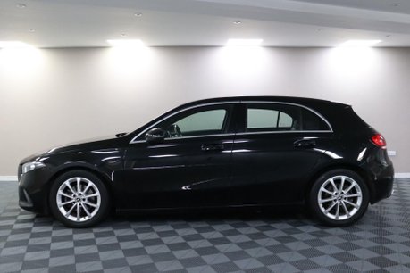 Mercedes-Benz A Class A 180 D SPORT 18