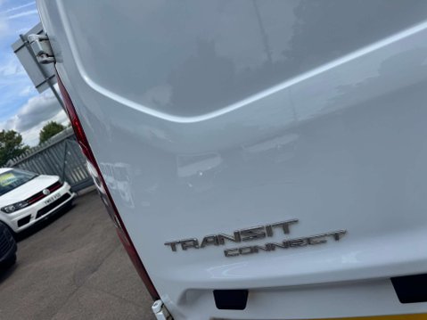 Ford Transit Connect 1.5 210 EcoBlue Leader Panel Van 5dr Diesel Manual L2 Euro 6 (s/s) (100 ps) 17