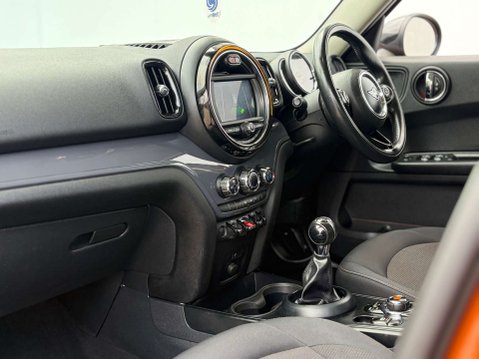 Mini Countryman 2.0 Countryman Cooper D Classic 5dr 64