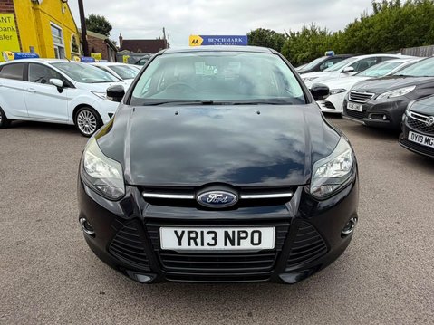 Ford Focus 1.0T EcoBoost Zetec Euro 5 (s/s) 5dr 2