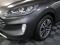 Ford Kuga TITANIUM 30