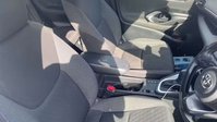 Toyota Yaris 1.5 VVT-h Icon Hatchback 5dr Petrol Hybrid E-CVT Euro 6 (s/s) (116 ps) 5