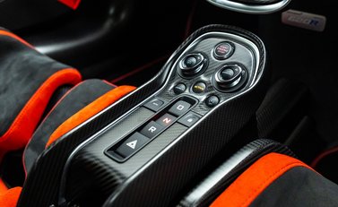 McLaren 620R 24