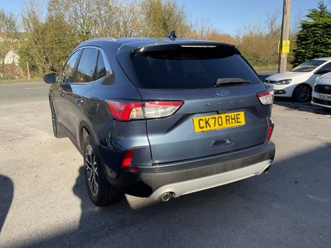 Ford Kuga TITANIUM FIRST EDITION ECOBLUE 6