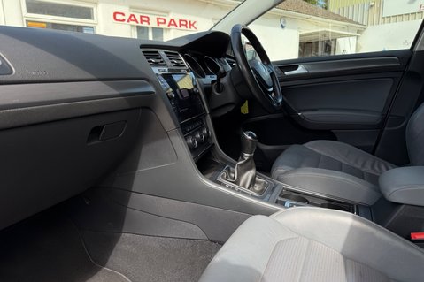 Volkswagen Golf 1.4TSi 150 SE ESTATE NAVIGATION BLUEMOTION TECHNOLOGY.. FULL HISTORY! 25