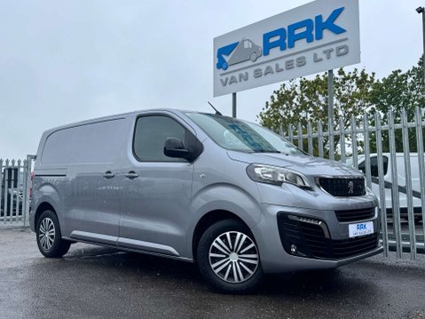 Peugeot Expert 2.0 Expert Professional Premium L1 Blue HDi 12