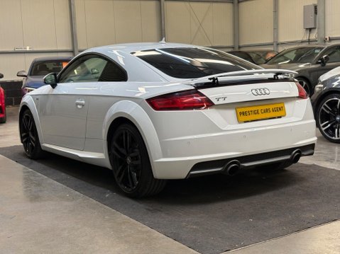 Audi TT 2.0 TFSI S line S Tronic Euro 6 (s/s) 3dr 4