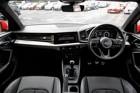 Audi A1 SPORTBACK TFSI S LINE 3