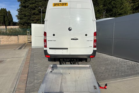 Mercedes-Benz Sprinter 516 Cdi 4x4 Lwb Hr Panel Van - Tail Lift / Air Con 13