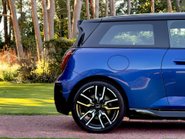 Mini Electric Cooper E SPORT 19