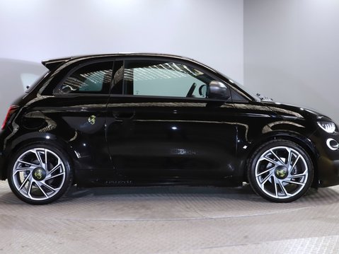 Abarth 500 114kW Turismo 42.2kWh 3dr Auto 11