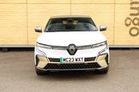 Renault Megane ICONIC 5