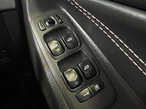 Volvo XC90 2.4 XC90 Executive D5 AWD Auto 4WD 5dr 10