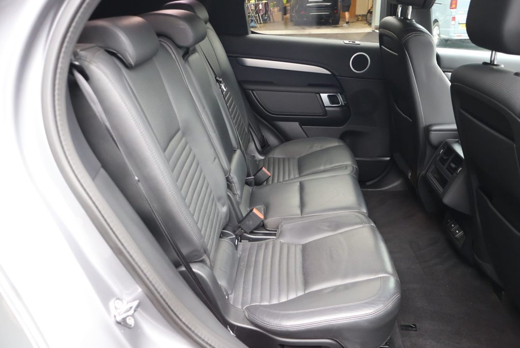 Land Rover Discovery COMMERCIAL DYNAMIC HSE GENUINE REAR SEAT FITTED HSE TRIM  15