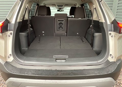 Nissan X-Trail E-4ORCE N-CONNECTA 25