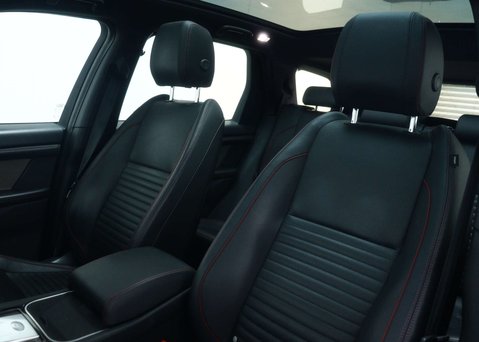 Land Rover Discovery Sport 2.0 Discovery Sport R-Dynamic HSE D Auto 4WD 5dr 52