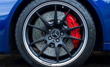 Mercedes-Benz C Class C63 S Coupe 10