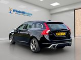Volvo V60 2.0 D3 R-Design Nav Auto Euro 6 (s/s) 5dr 8