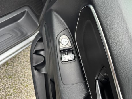 Mercedes-Benz Vito 119 CDI Tourer Select L3 Auto Diesel 9 SEATER/EX-LWB/VAT Q 18