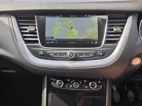 Vauxhall Grandland X 1.6 Turbo D BlueInjection Tech Line Nav Euro 6 (s/s) 5dr 13