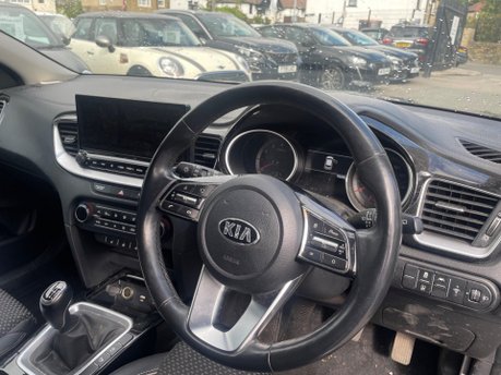 Kia Xceed 3 ISG 12