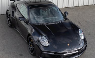 Porsche 911 (992) Turbo S 8