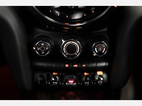 Mini Hatch 1.5 Cooper Sport Steptronic Euro 6 (s/s) 3dr 50