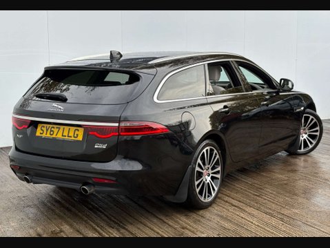 Jaguar XF 2.0 XF Portfolio D AWD Auto 4WD 5dr 28