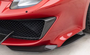 Ferrari 488 Pista 24