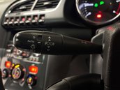 Peugeot 3008 BLUE HDI S/S ALLURE 17