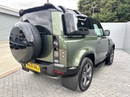Land Rover Defender 90 D250 Hard Top X-Dynamic HSE 3 Seat 6