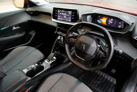 Peugeot 208 ALLURE