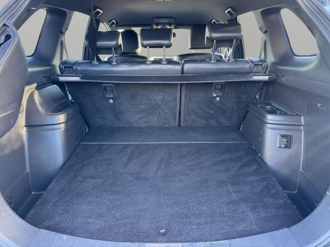 Mitsubishi Outlander 2.4h TwinMotor 13.8kWh Exceed Safety CVT 4WD Euro 6 (s/s) 5dr 44