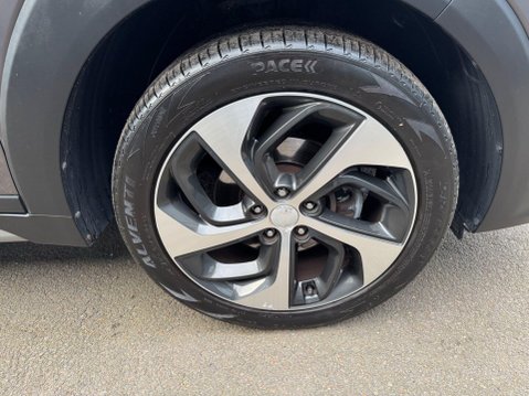 Hyundai TUCSON T-GDI SPORT EDITION 13