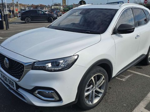 MG HS 1.5 MG HS Exclusive Semi-Auto 5dr 3