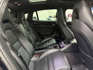Porsche Panamera 4.0T V8 Turbo Saloon 5dr Petrol PDK 4WD Euro 6 (s/s) (550 ps) 43