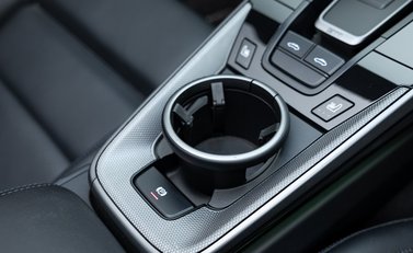 Porsche 911 Targa 4S (992) 36