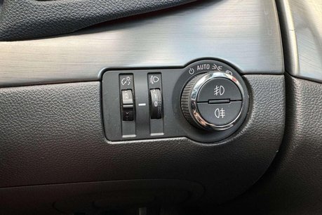 Vauxhall Mokka 1.7 CDTi SE SUV 5dr Diesel Auto 2WD Euro 5 (130 ps) 25