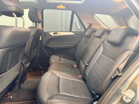 Mercedes-Benz GLE 3.0 GLE 350 D 4Matic AMG Line Premium+ Auto 4WD 5dr 34