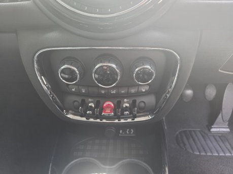 Mini Clubman COOPER ONLY 48,000 MILES FROM NEW ONE OWNER FROM NEW 9