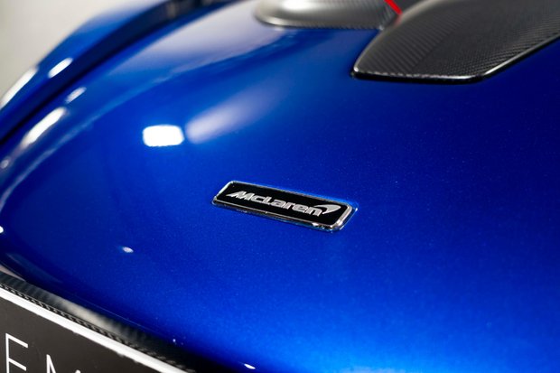 McLaren Senna 1 OWNER CAR. ELITE PAINTWORK. BOWERS & WILKINS. LIFT SYSTEM 4
